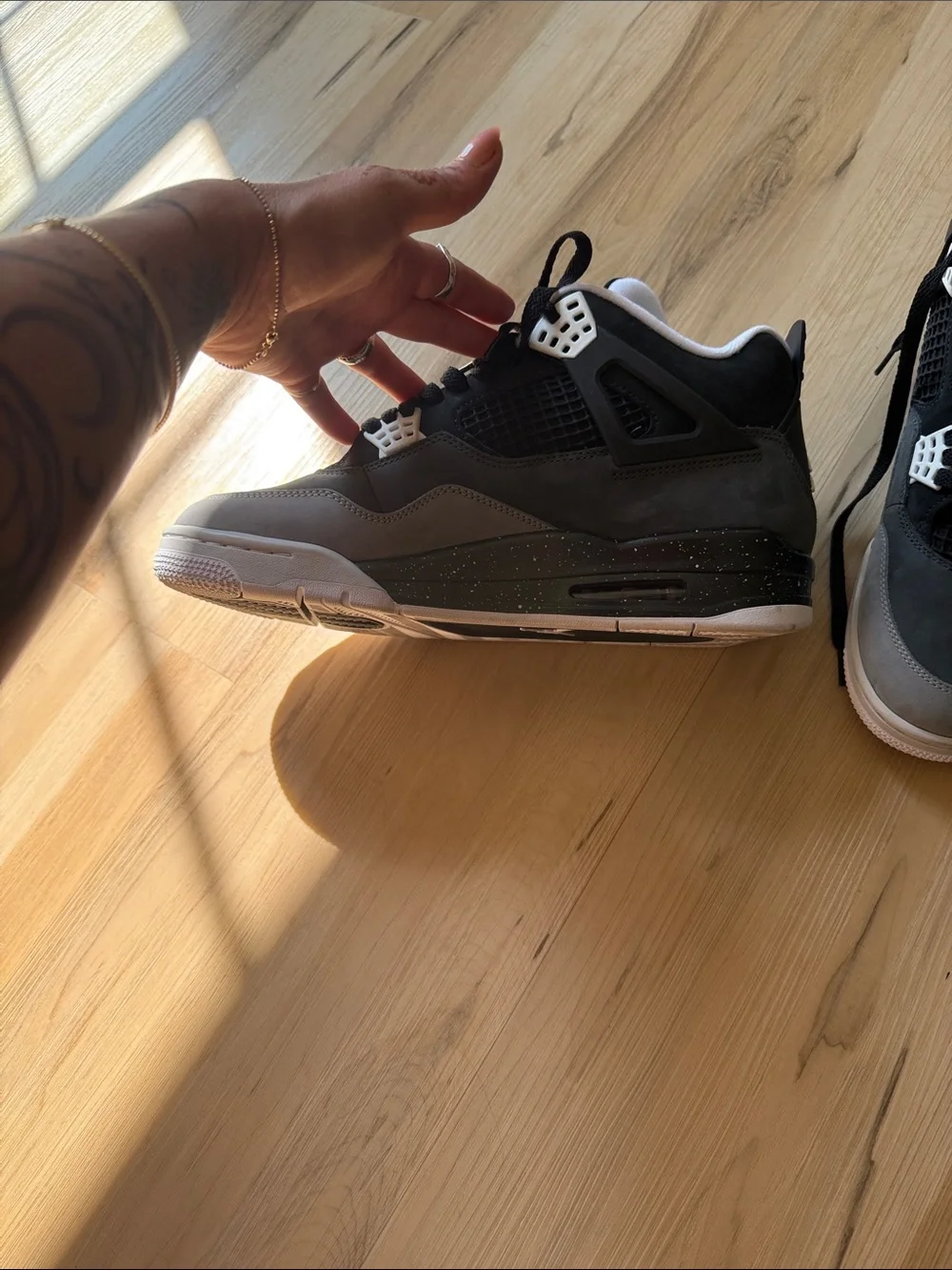 Jordan Men's Black and Gray Retro Sneaker